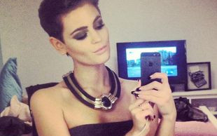 Honey buduje dom i kupuje samochód