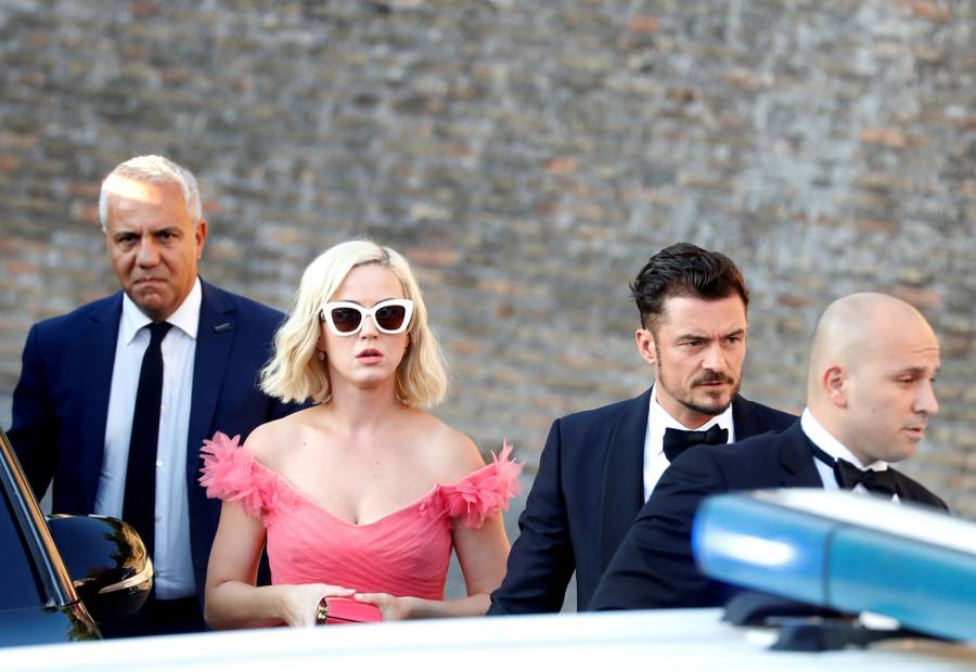 Katy Perry i Orlando Bloom w eleganckich strojach