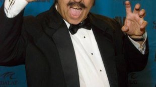 Ron Jeremy – legenda porno – sprzedaje rum