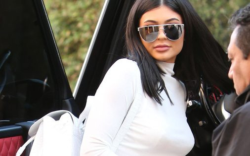 Kylie Jenner zdradziła trik na ponętne usta na Instagramie