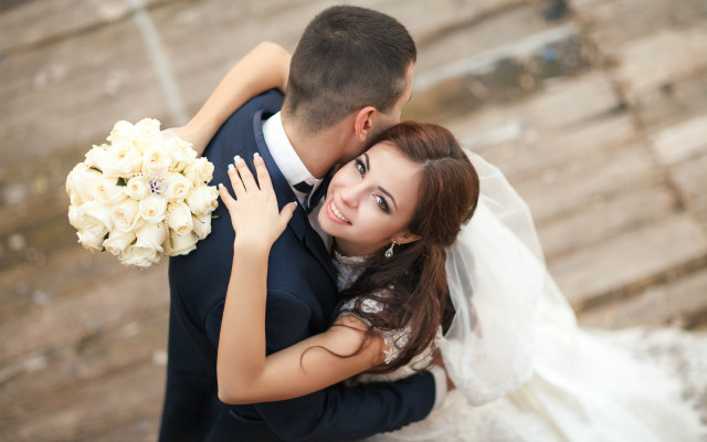 Ślub w liczbach – wydatki par z Łodzi