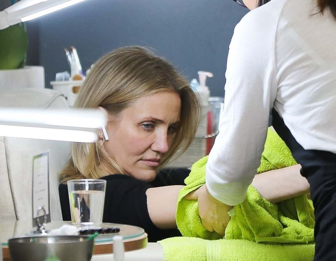 Lubię lekki makeup no makeup.