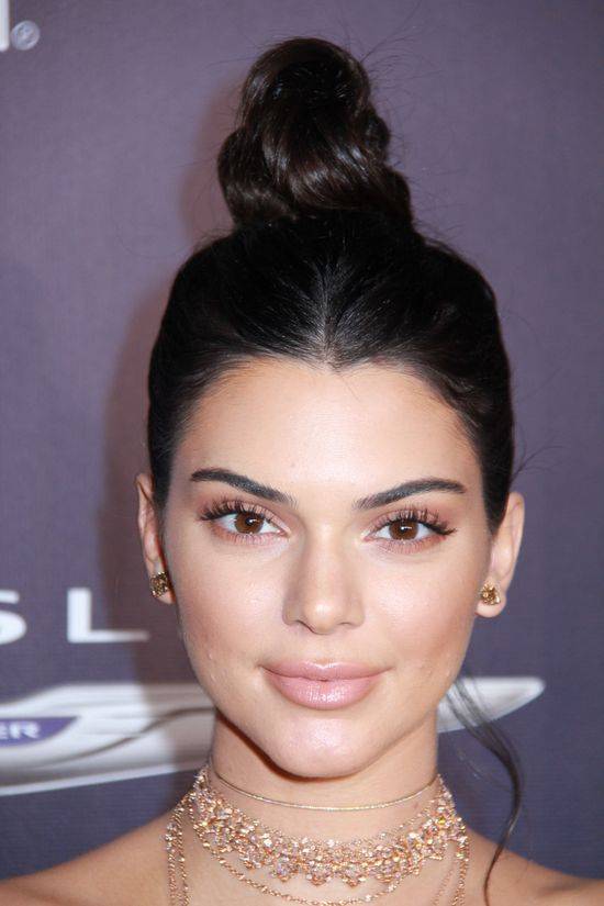 Największy seksualny sekret Kendall Jenner wyszedł na jaw!