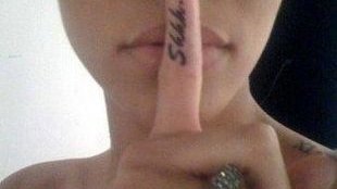 Ukarano policjantki, które sprzedały zdjęcie pobitej Rihanny