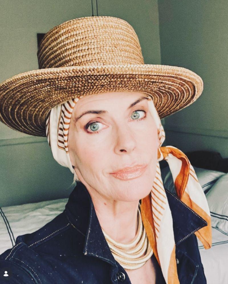 Annabel Schofield/Instagram/cherryalignment