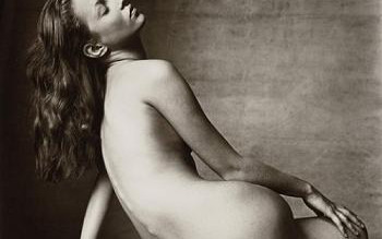 Naga Kate Moss za 97 tysięcy