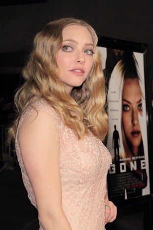amanda-seyfried-R1