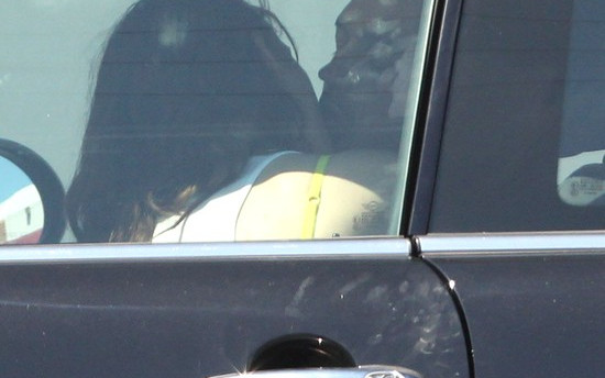 Kristen Stewart zdradza Roberta Pattinsona – zdjęcia