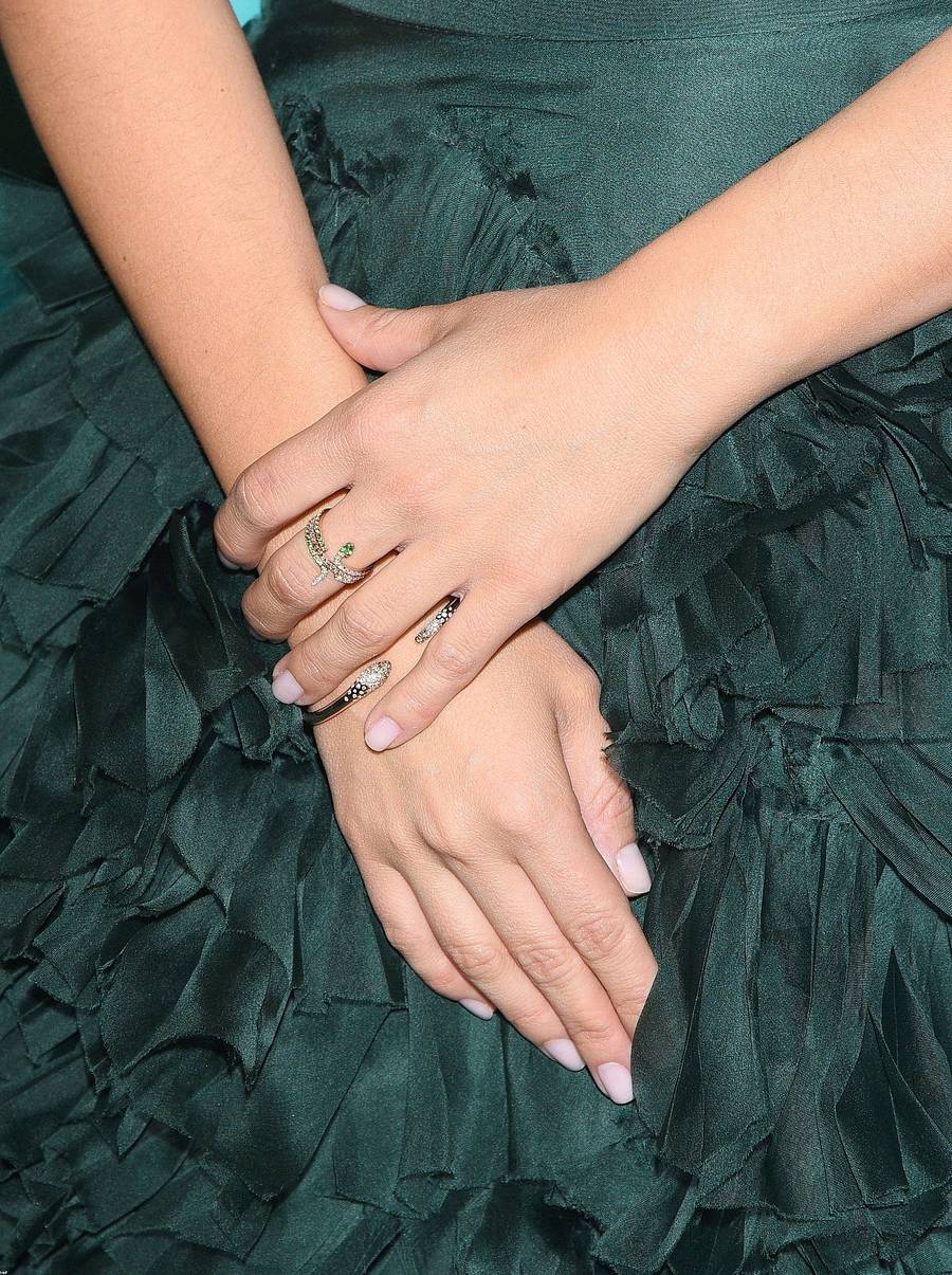 Fryzury, makijaże i stylizacje Alicji Bachledy Curuś