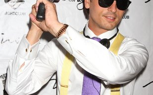 Scott Disick w roli American Psycho (FOTO)