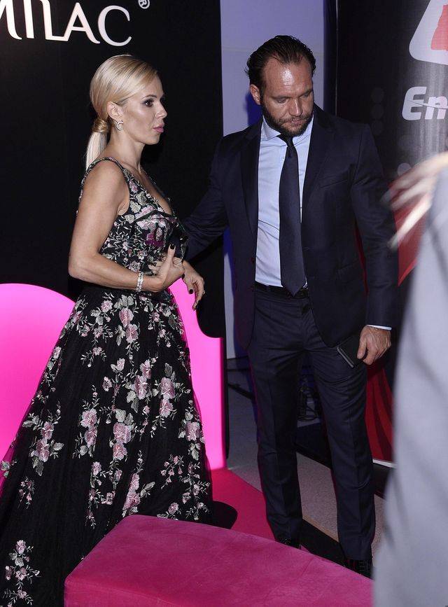 Doda pierwszy raz oficjalnie z chłopakiem na imprezie (ZDJĘCIA)