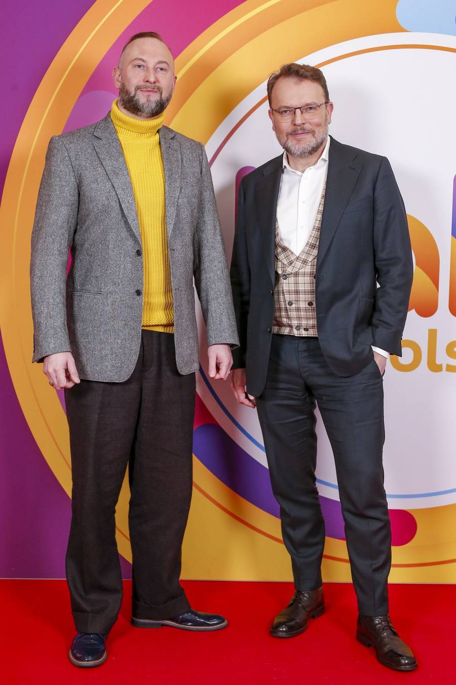 Plejada gwiazd w “Halo Tu Polsat”! Roksana Węgiel w krótkiej spódniczce, Joanna Opozda cała na biało (FOTO)