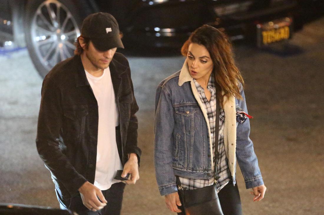 Ashton Kutcher Mila Kunis 