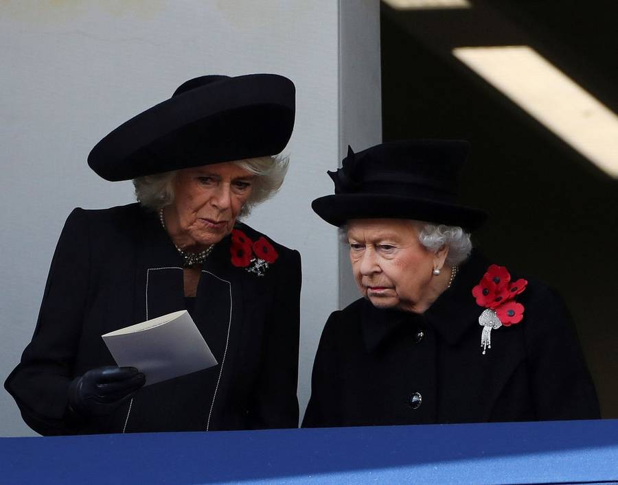 Księżna Kate i księżna Meghan na obchodach rocznicy zakończenia wojny