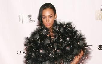 Oj, Solange, co ty masz na sobie?! (FOTO)
