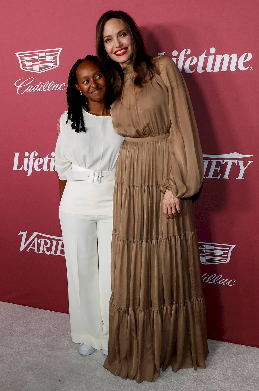 Gala Power of Women: Angelina Jolie zabrała córkę, zjawiskowa Katy Perry (ZDJĘCIA)