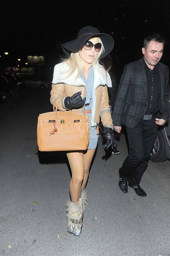 Może i Ty wymawiasz te nazwy ŹLE? Yves Saint Laurent, Burberry, Balmain – sprawdź, JAK TO POWIEDZIEĆ