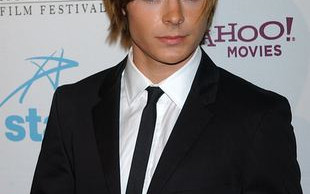 Zac Efron w makijażu