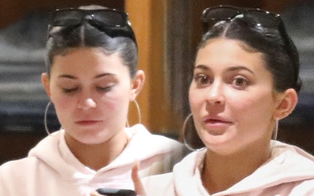 Kylie Jenner nie zoperowała sobie TEJ CZĘŚCI ciała, choć wcale NIE JEST idealna (ZDJĘCIA)