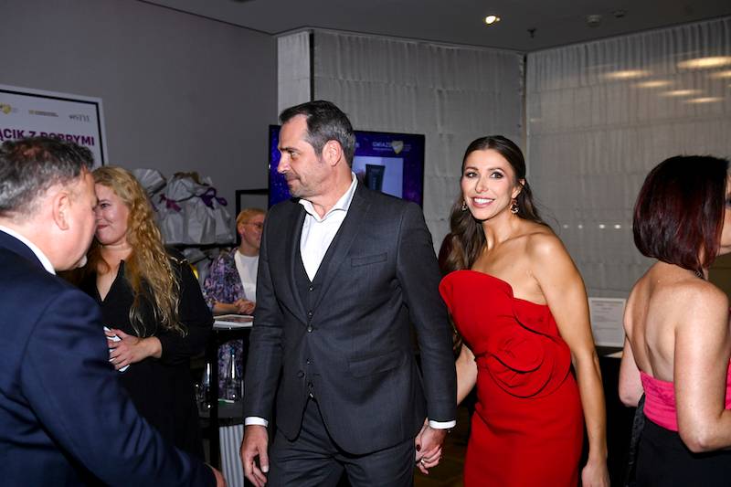 Paweł Deląg ZADEBIUTOWAŁ ze swoją NOWĄ partnerką! Wyglądają oszałamiająco?! (FOTO)