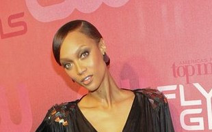 Tyra Banks przeprasza za aferę z wąską talią modelki