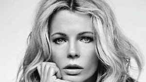 Odmłodzona Kim Basinger dla Esquire (FOTO)