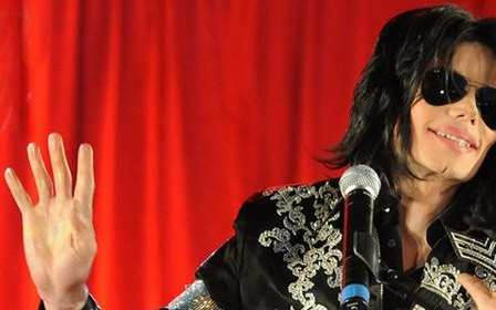 Ciało Michalela Jacksona nadal leży w chłodni?