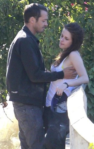 kristen-stewart-30-R1