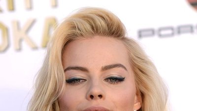 Margot Robbie na premierę zabrała swoją mamę. Zobaczcie te dwie piękności na czerwonym dywanie