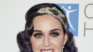 Czy Katy Perry faktycznie ciągnie resztkami sił? (FOTO)