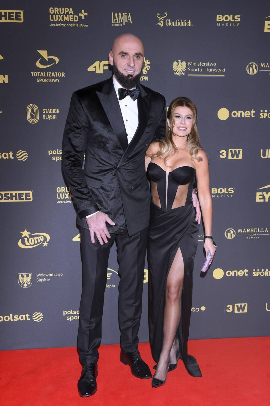 Oszałamiające kreacje na 90. Gali Mistrzów Sportu! Kurzopki, Mielewscy, Otylia Jędrzejczak z młodszym partnerem (FOTO)