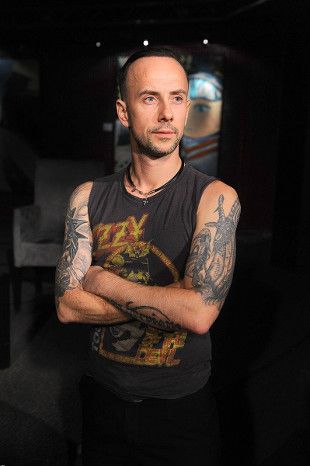 adam-nergal-darski-72-R1