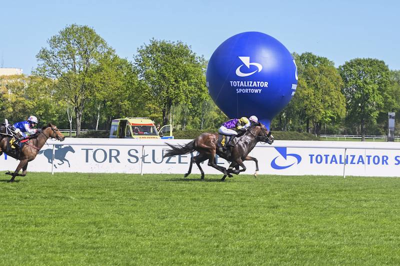 Otwarcie sezonu na Służewcu pełne gwiazd