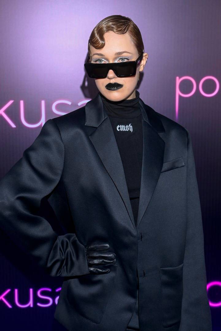 Premiera filmu “Pokusa”: Helena Englert z czarnymi ustami, Stifler w złotej masce, Maria Sadowska w smokingu