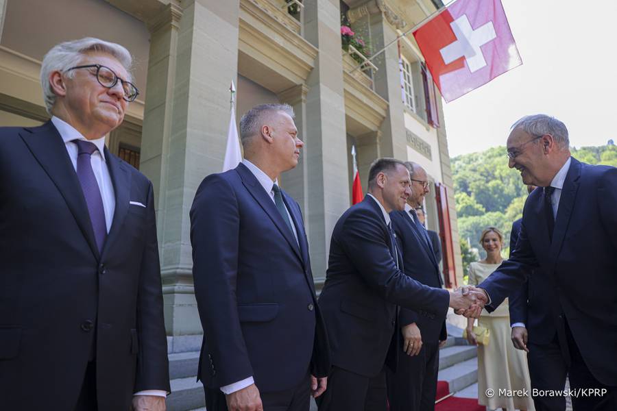 Stylizacja Marty Nawrockiej, fot. prezydent.pl