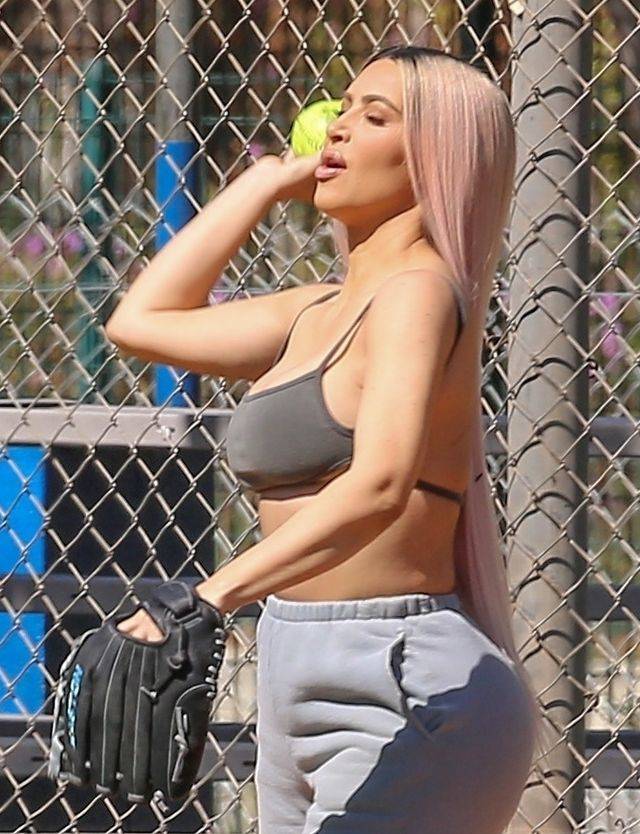 Kim i Khloe BEZ PHOTOSHOPA i filtrów