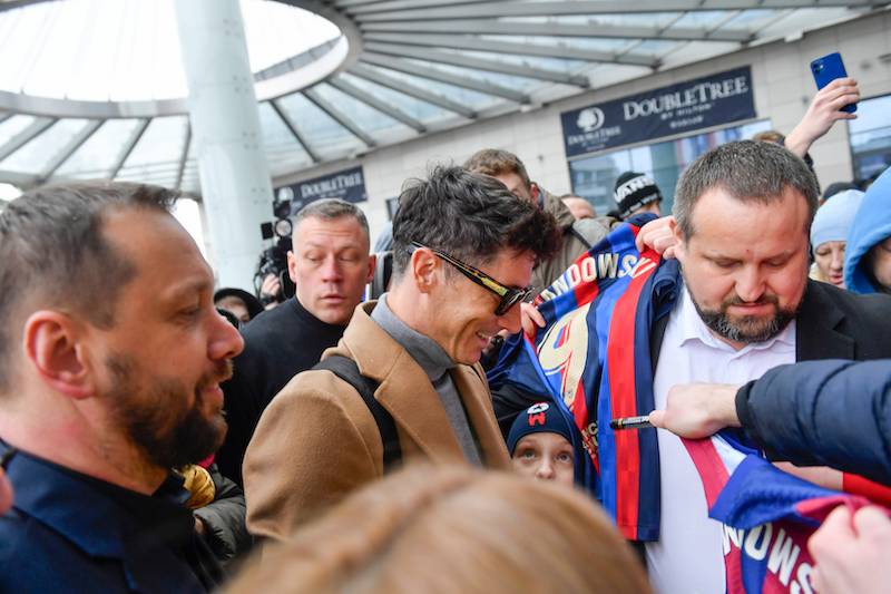 Zgrupowanie reprezentacji Polski do EURO 2024: Lewandowski, Szczęsny, Dominik Marczuk, Jakub Moder…