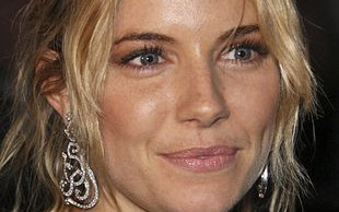 Zrobili Siennie Miller busz