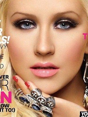 christina-aguilera-R1