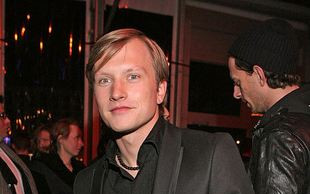 Kuba Wesołowski nie umie całować?