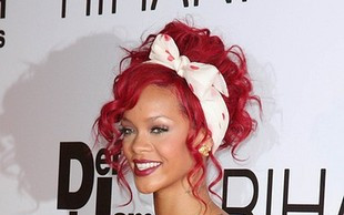 Bardziej kobieca Rihanna (FOTO)