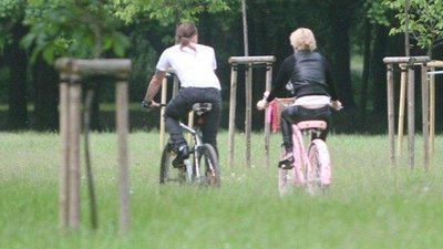 Doda z Nergalem na rowerach (FOTO)