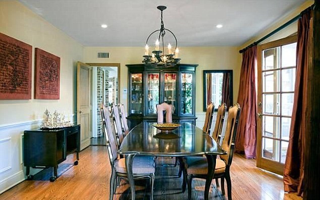 Willa Adama Levine’a