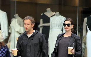 Anna Hathaway ma humorki w ciąży (FOTO)