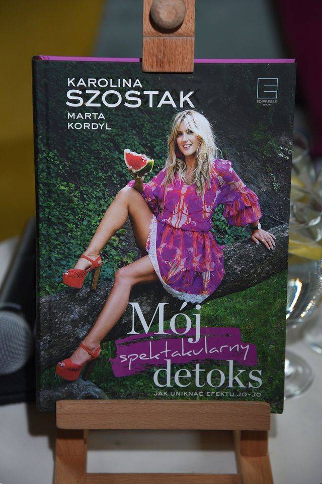 Tak się zmieniła twarz Karoliny Szostak