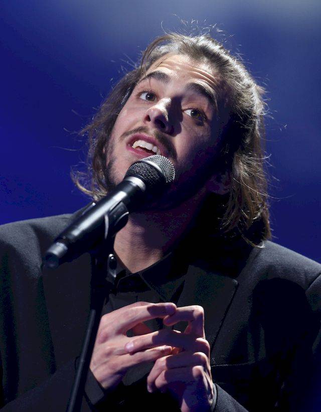 Zwycięzcy Eurowizji grozi ŚMIERĆ? Salvador Sobral jest ciężko chory, czy to… wymysł tabloidów?