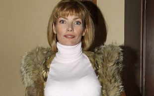 Małgorzata Lewińska pozuje z ciążowym brzuszkiem (FOTO)