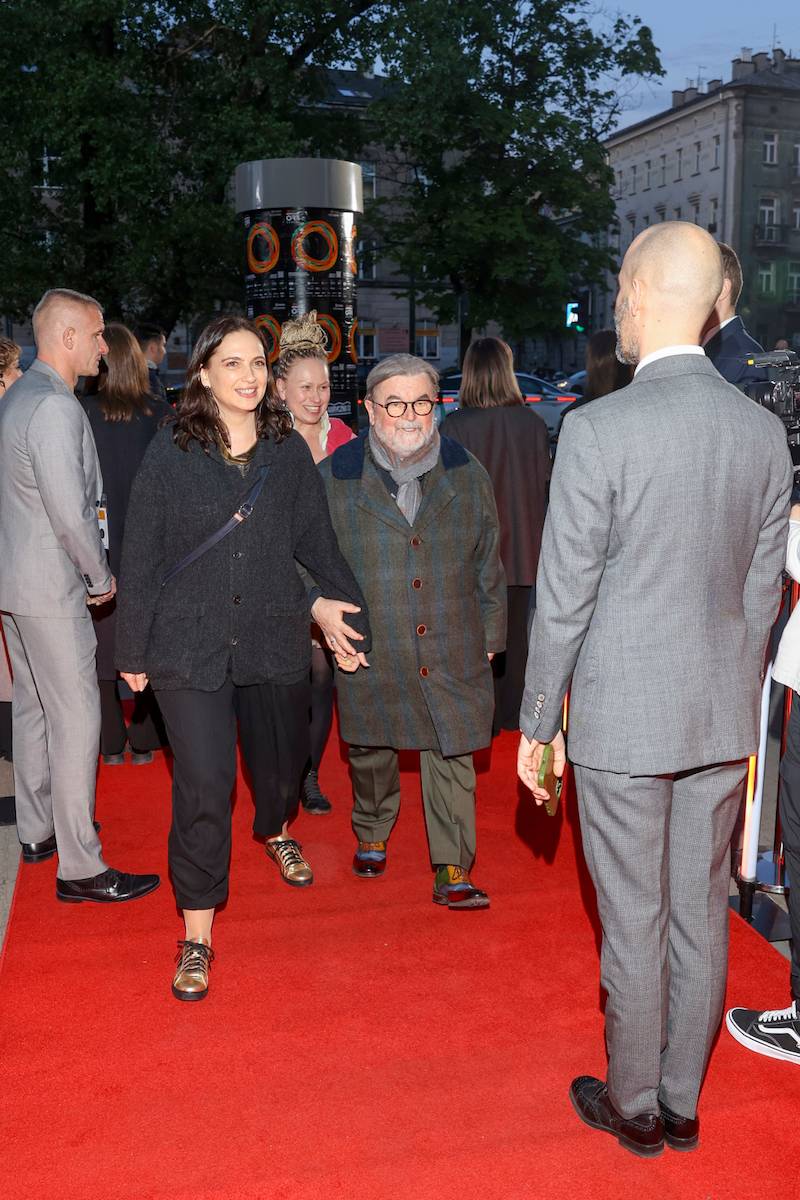 Plejada gwiazd przybyła do Krakowa: Edward Miszczak z żoną Anną Cieślak, Karolina Gilon z ukochanym