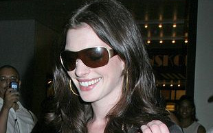 Anne Hathaway wydała płytę