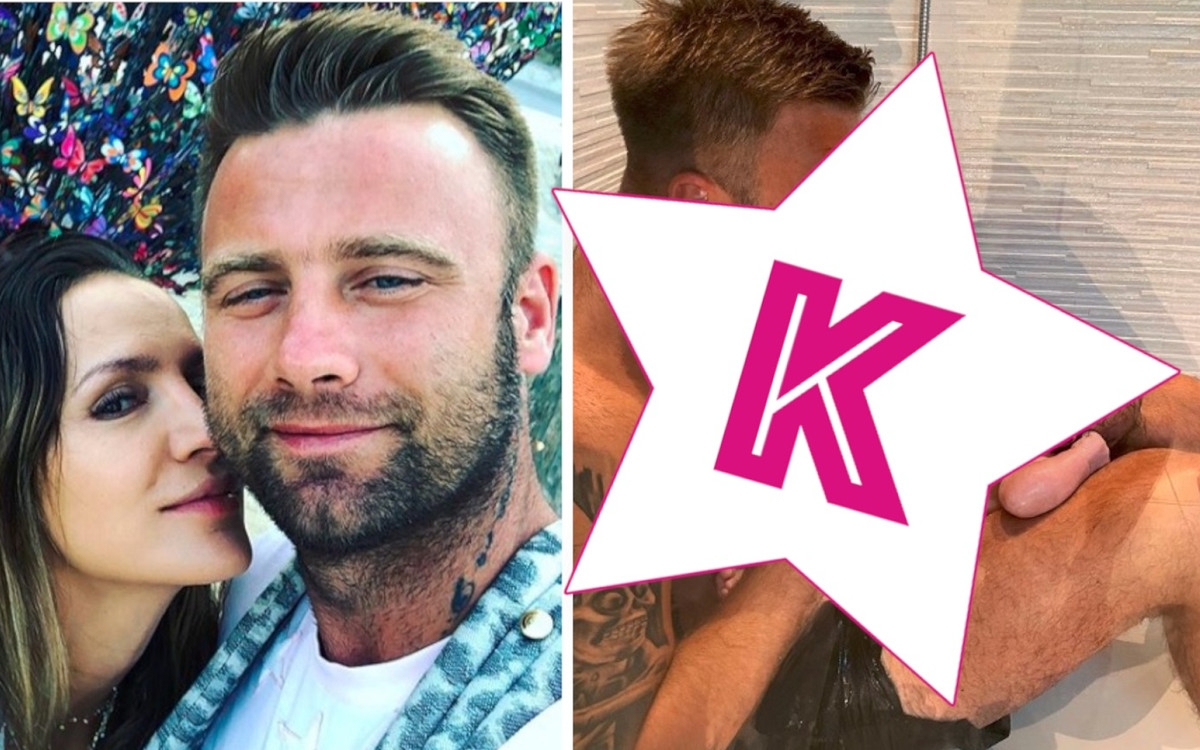 Artur Boruc pod prysznicem z małym Noah